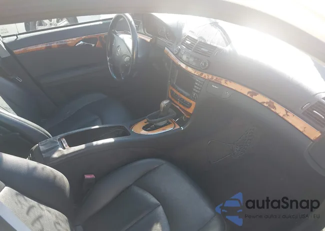 WDBUF56J76A876417: 43306830