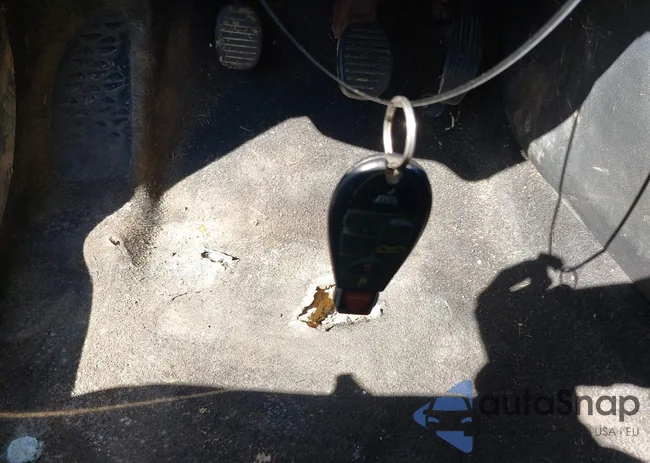 1C3CDFBH9DD103282: 43307102