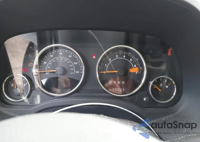 1C4NJDEB6HD173093: 43307146