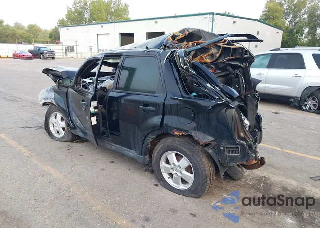 1FMCU9DG3AKB38338: 43307183