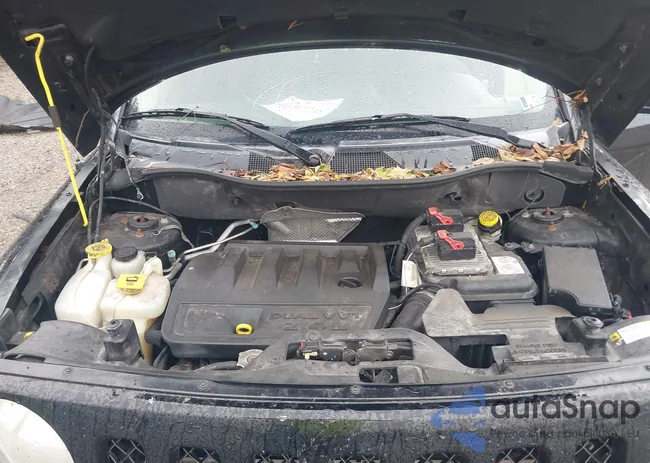 1C4NJRFB2GD581102: 43307248