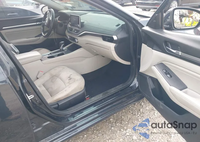 1N4BL4DW2KC130729: 43307258