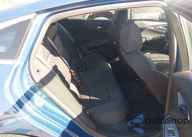 1G1ZD5ST0RF171429: 43307313