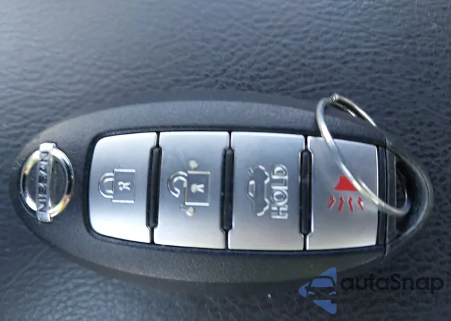 1N4AL3APXGN370240: 43306448