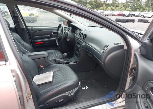 2C3HE76K04H697939: 43306545