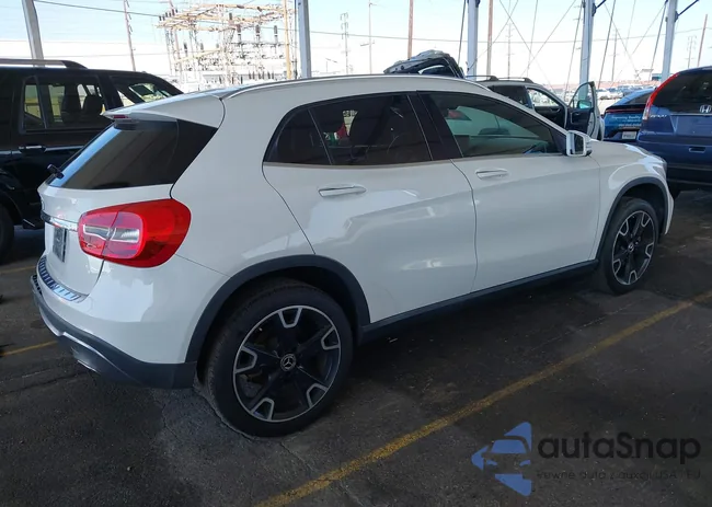 WDCTG4EB4KU009333: 43306710