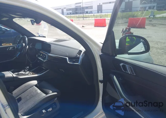 5UXCR4C04LLW63658: 43306713