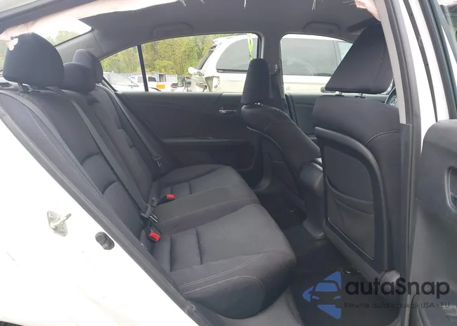 1HGCR2F57EA108958: 43307866