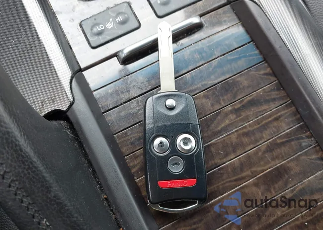 19UUA8F25CA031444: 43307894