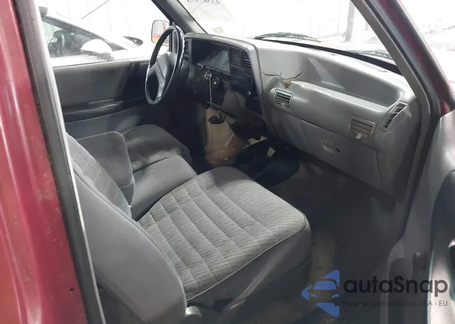 1FTCR14U6RPB67201: 43307978