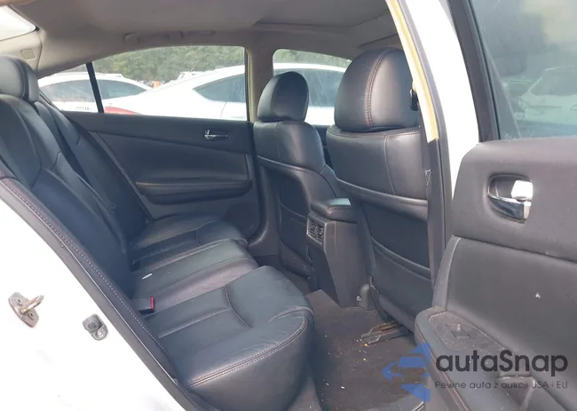 1N4AA5APXAC839234: 43308002