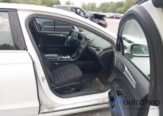 3FA6P0LU7JR133365: 43308008