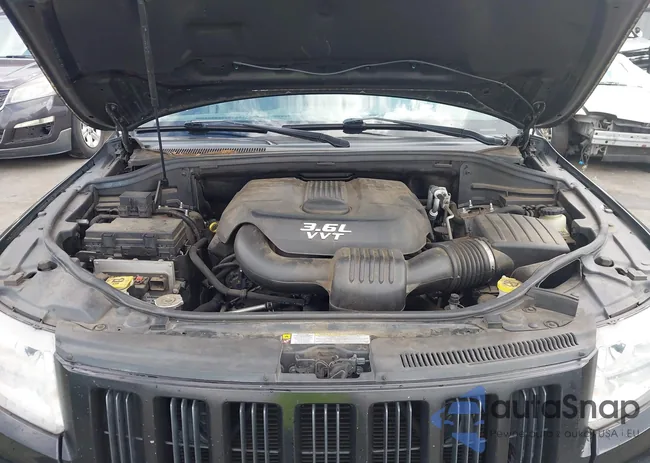 1C4RJEAG3DC653343: 43308133