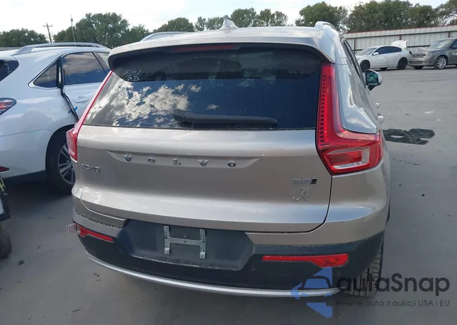 YV4L12UFXR2229918: 43308175