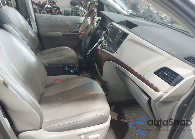 5TDDK3DC1BS004172: 43308277