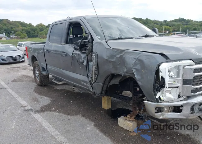 1FT7W2BT3SED57565: 43307398