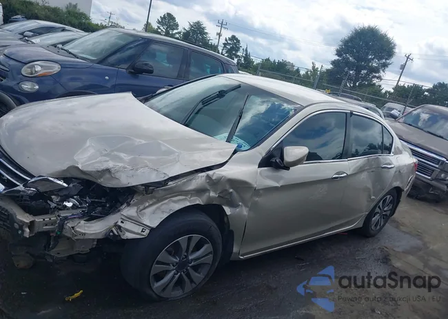 1HGCR2F36FA183585: 43307435