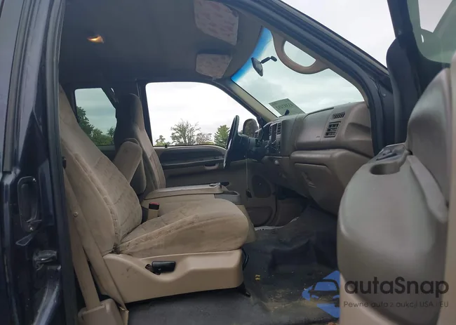 1FTNX21F6YEE54073: 43307492