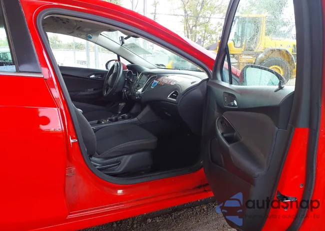 1G1BE5SM6H7233013: 43307569