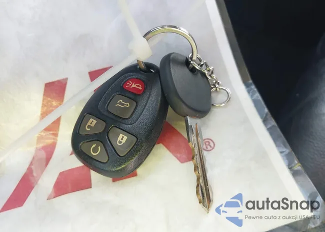 1GNSCBE07CR325658: 43307590