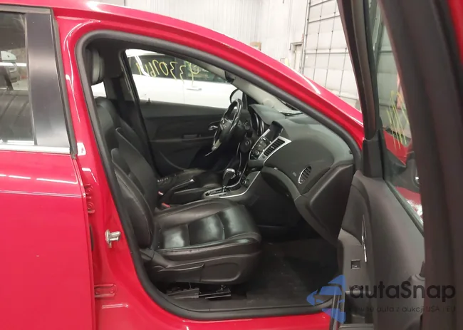 1G1PE5SB7F7128109: 43307619