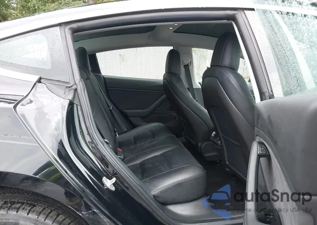 5YJ3E1EA8KF306471: 43308763