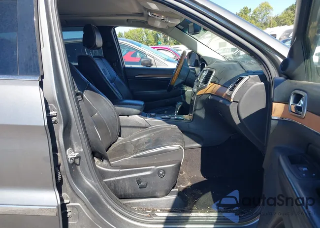 1C4RJFCG5CC123859: 43308774