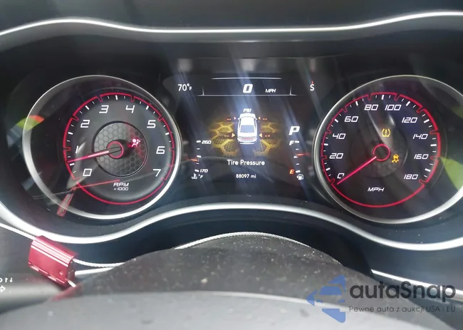 2C3CDXGJ5JH319050: 43308895