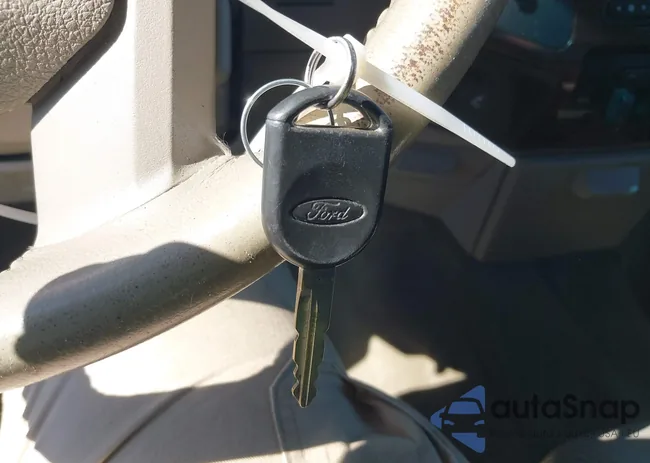 1FTSX21R18EC97582: 43308940