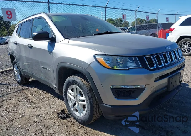 3C4NJDAB6JT214313: 43309042