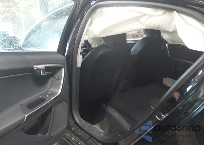 YV1622FS8C2099761: 43309142