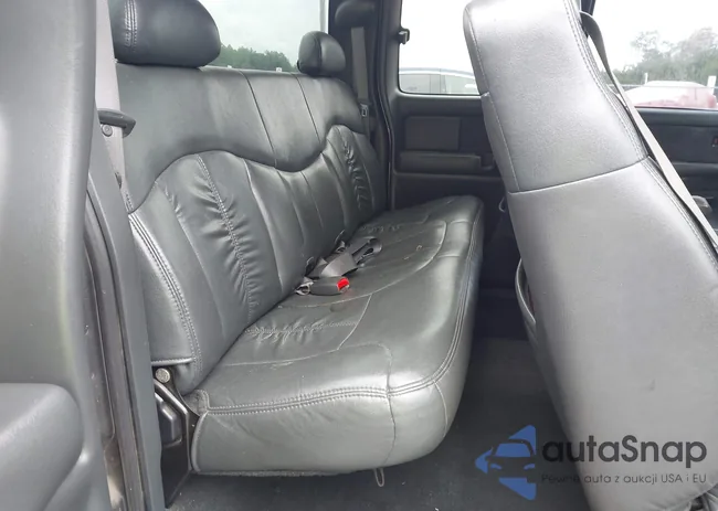 2GTEK19T021295983: 43309143