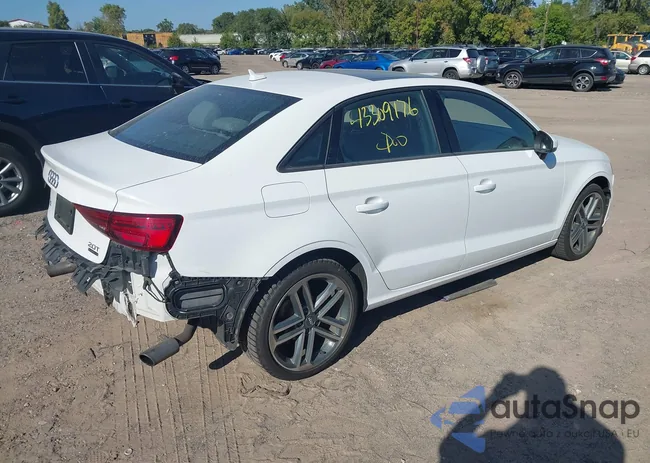 WAUB8GFFXH1057556: 43309176