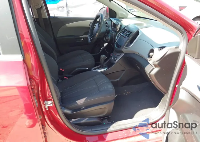 1G1JC6SH9G4152937: 43309264