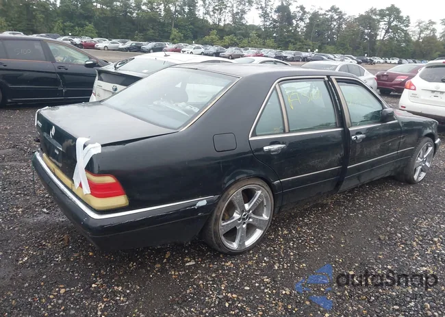 WDBGA33EXSA194407: 43309270