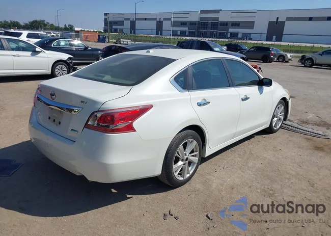 1N4AL3AP6DN423639: 43309323