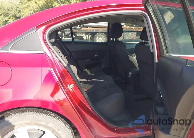 1G1PC5SB7E7366773: 43308413