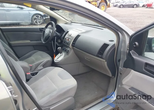 3N1AB61E49L630814: 43308619