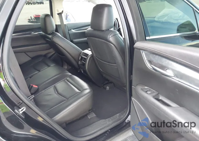 1GYKNBRS3HZ205498: 43308637