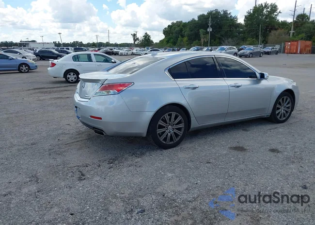 19UUA8F30EA003398: 43308748