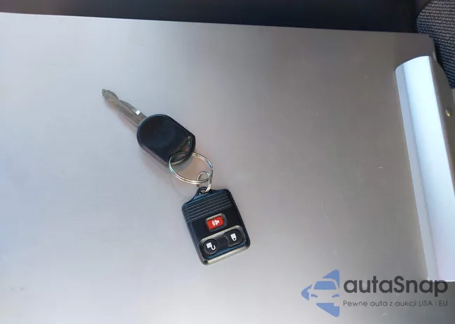 1FTYR14U11PA31956: 43309761