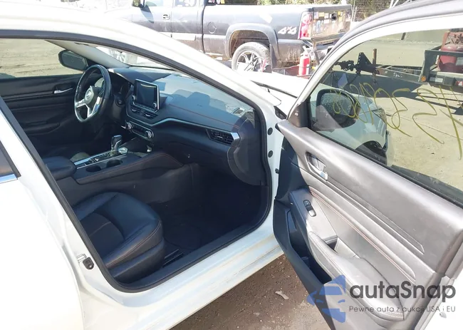 1N4BL4CW7MN303203: 43309808