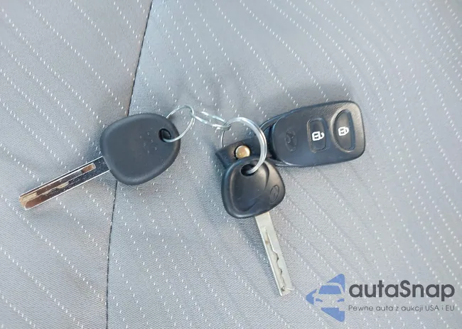 KMHCU4AE4GU099794: 43309862