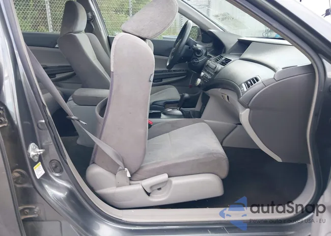 1HGCP26419A129422: 43309962