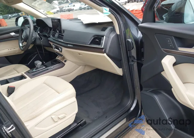 WA1ABBFY0R2010692: 43309976