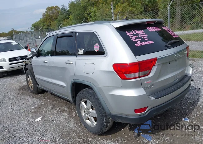 1J4RR4GG8BC610344: 43310210