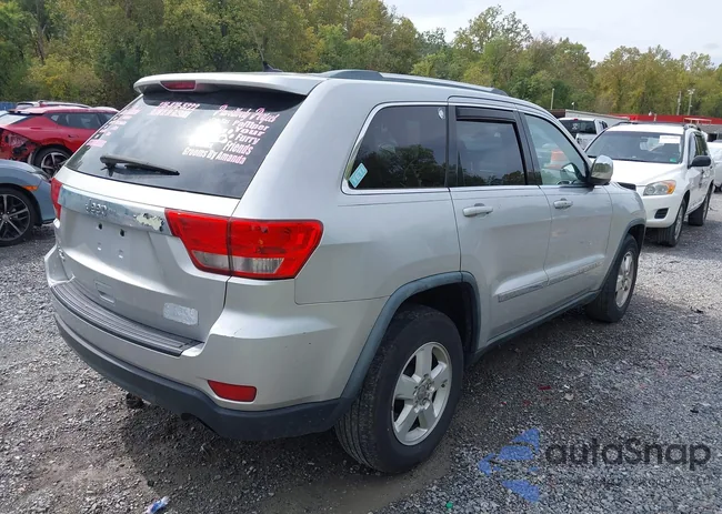 1J4RR4GG8BC610344: 43310210