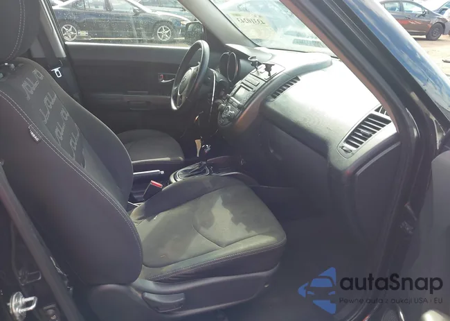 KNDJT2A69C7402010: 43310243