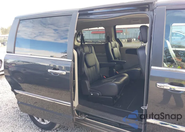 2A4RR8DG2BR780699: 43310315