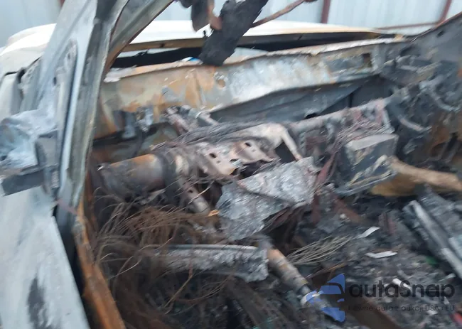 5TBDV58157S465774: 43309472